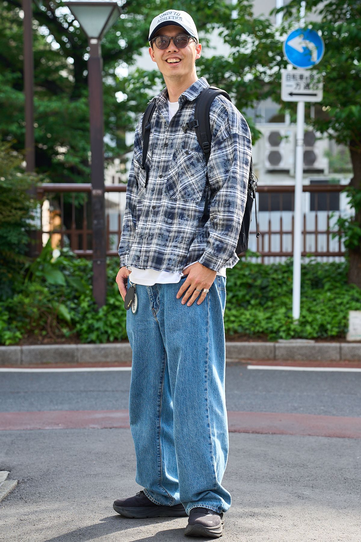 シャツ フリークスストア Tシャツ 不明 デニム リーバイス シューズ ホカ 帽子 アンディフィーテッド 眼鏡 無印良品 バッグ ザノースフェイス 腕時計 アップル リング 不明