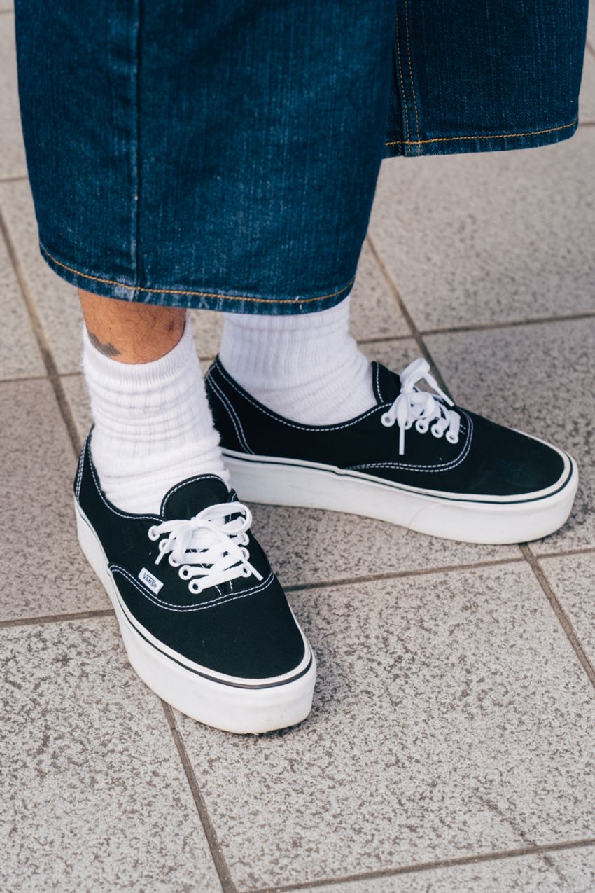 5月のショーツ最適解は“シャツ合わせ”にアリ。バランス良く魅せた3人の着こなし好例 - 2枚目の画像