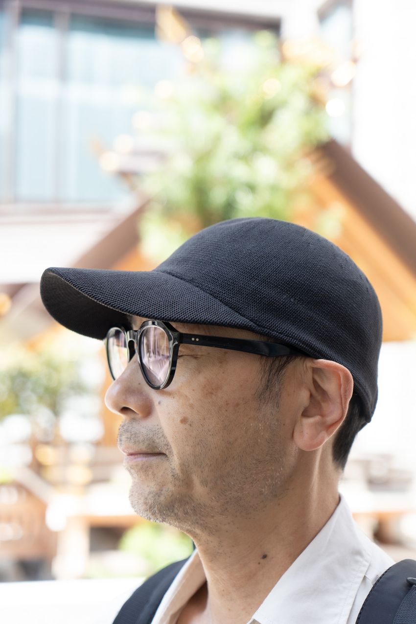 大人のキャップはやっぱり“黒”がいい！40代〜60代の洒落者たちに学ぶ、愛用ブランドとかぶり方 - 9枚目の画像