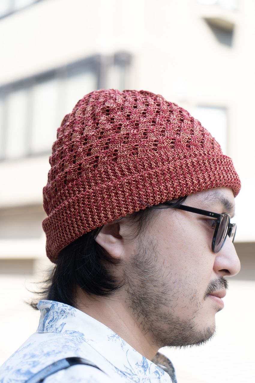 挿し色は「ニットキャップ」でお手軽に！“オレンジ”を添えてコーデを彩った街の洒落者たち - 3枚目の画像