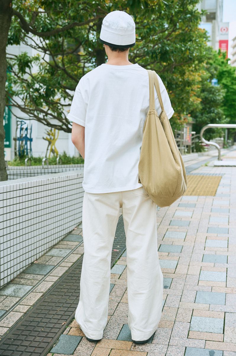 レディッシュブラウンのTシャツコーディネート | 250430-0335-17 伏見龍太 3枚目の写真