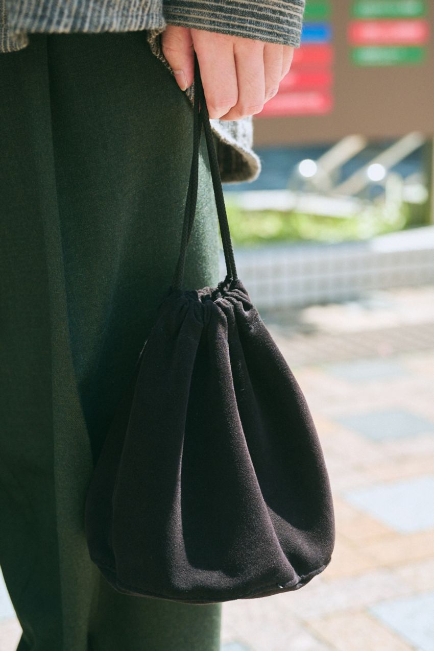 「オリーブパンツ」の圧倒的な支持率は今季も継続！特に目を引いた3名の洒落者を厳選 - 10枚目の画像