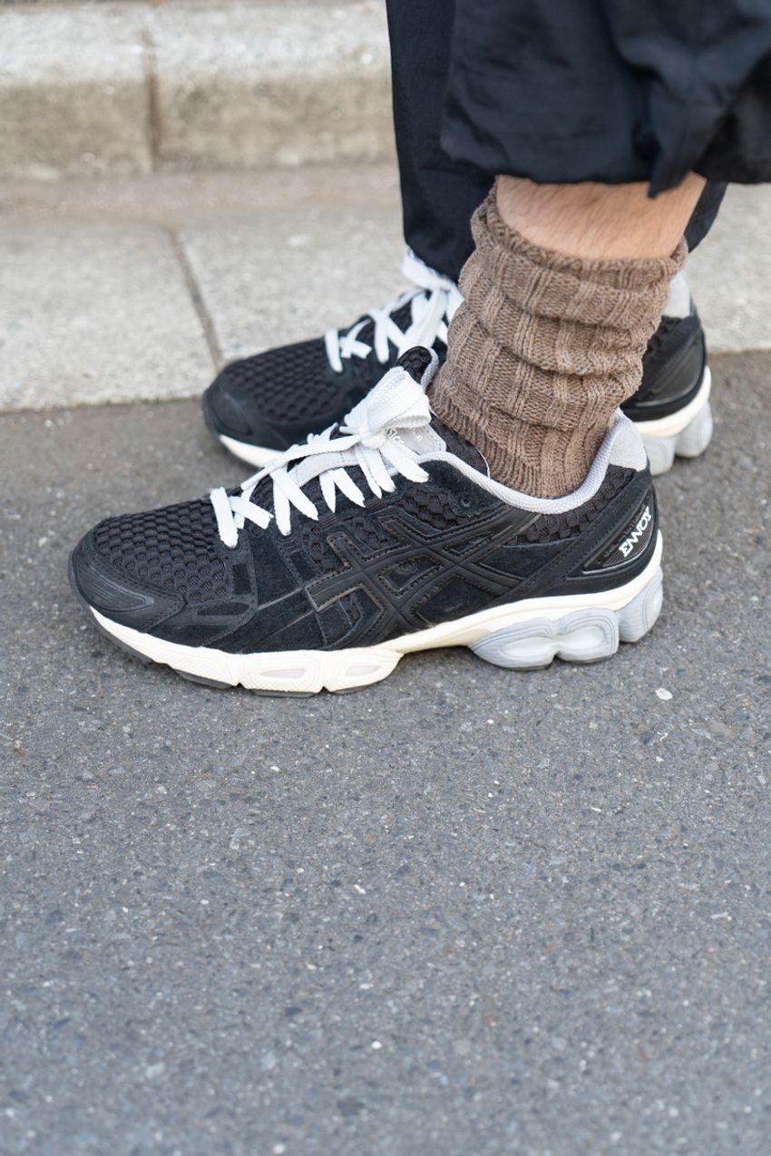 チャンピオン“以外”の選択肢。「無地スウェット」洒落た大人たちが選んだブランドと着こなし - 3枚目の画像