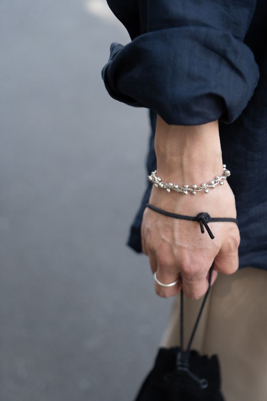 人気素材はリネンやヘンプ！春シャツを軽やかに着こなす3人の洒落者たちをスナップで - 5枚目の画像