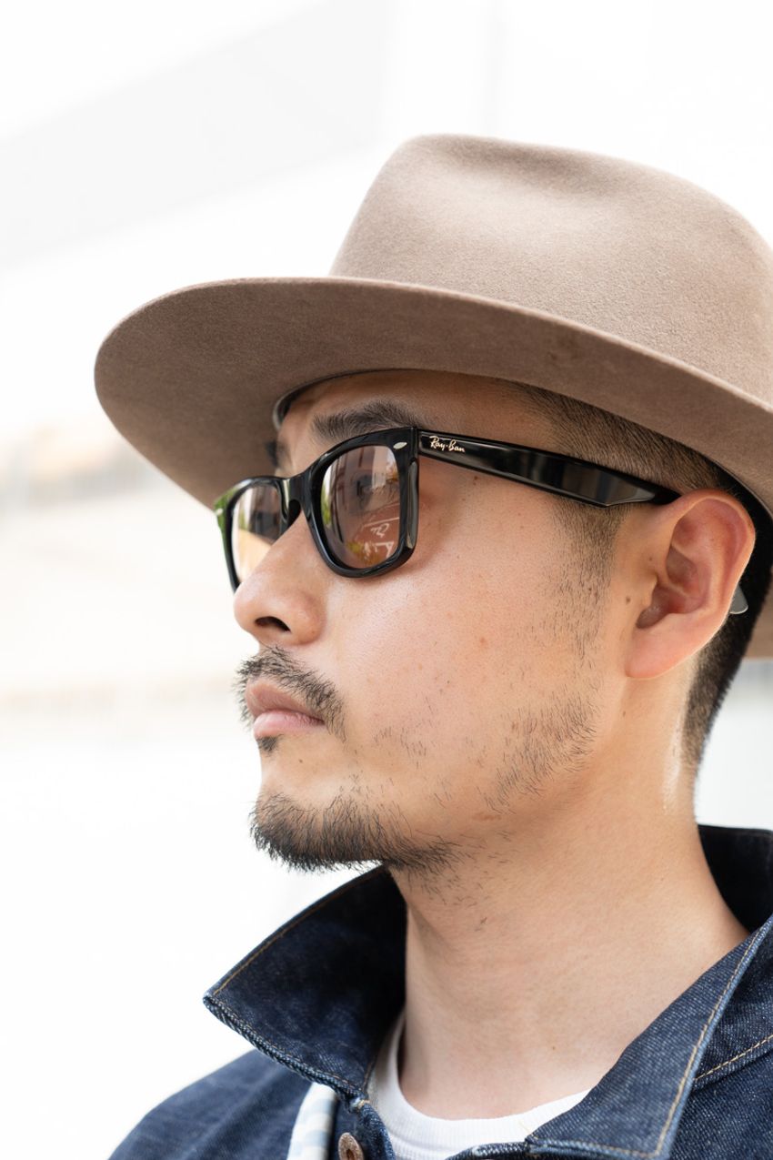 リーバイスには“ハット”がよく似合う。デニムスタイルを今っぽく魅せた3人をパパラッチ！ - 3枚目の画像