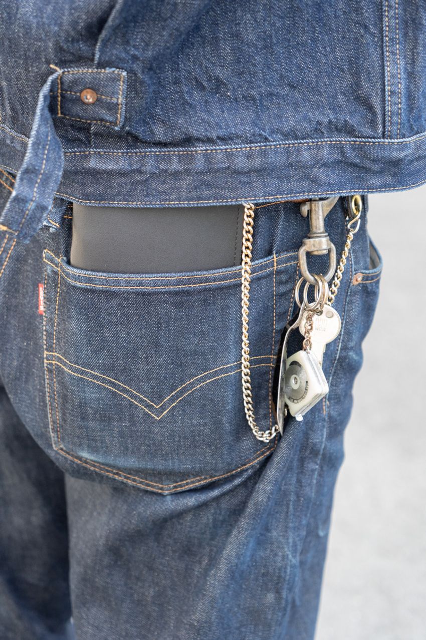 筆頭はレッドウィング！街角で聞いた「デニムに合わせたレザーブーツ、どのブランドですか？」 - 9枚目の画像