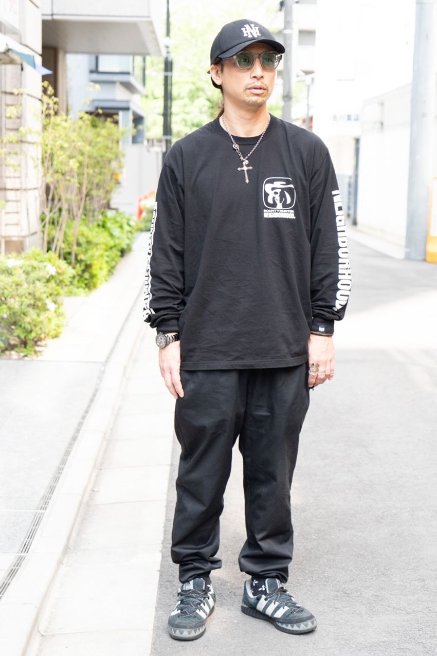 WTAPS、ネイバーフッドetc.ストリート薫る「ロンT」、街の大人はどう着こなしてる？ - 2枚目の画像