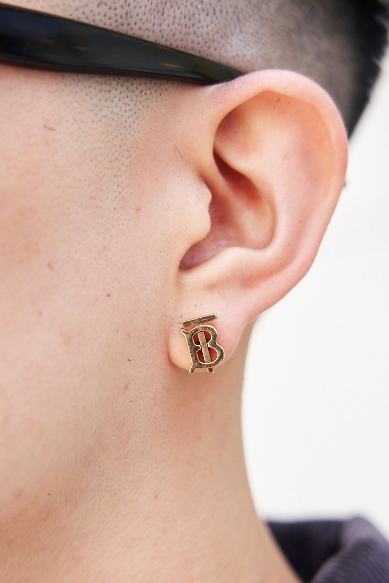 レフトアローンのジャケットコーディネート | 250518-0711-37 ダイスケ 4枚目の写真