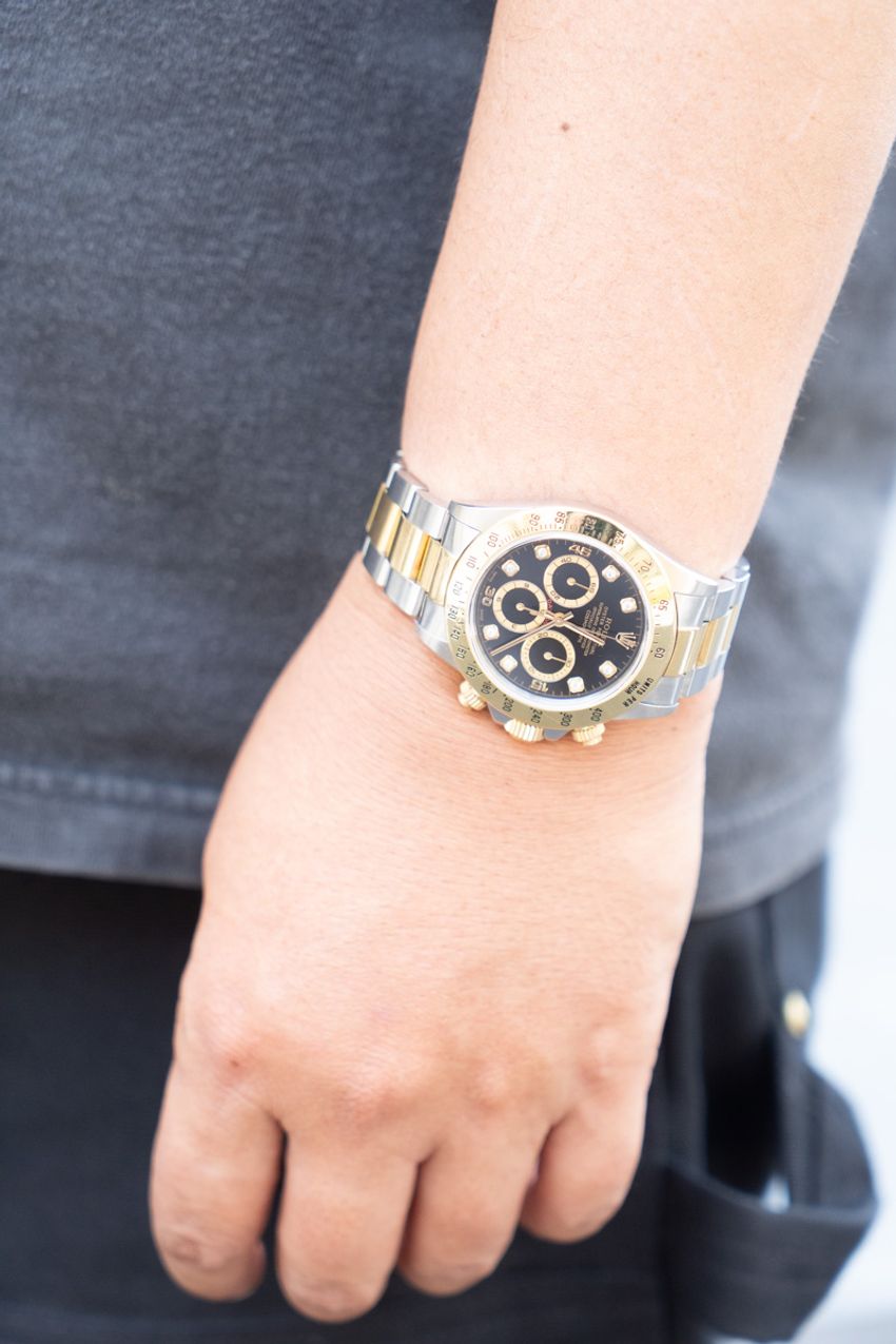 40代以上の大人はどんなグラフィックT着てる？名刺代わりのTシャツスタイル3選 - 7枚目の画像