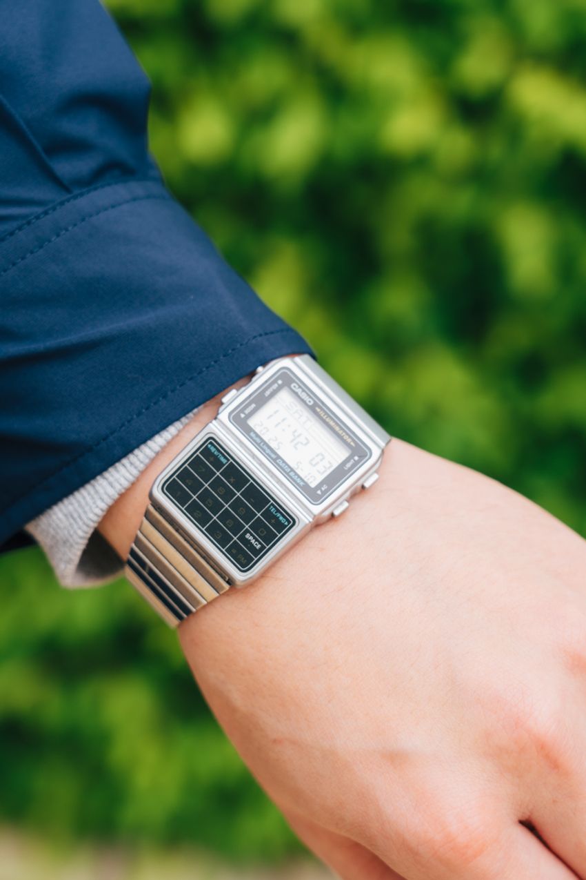 雨の日に使える“軽アウター”。洒落者の愛用ブランドはダイワ ピア39、フレッシュサービス…… - 3枚目の画像