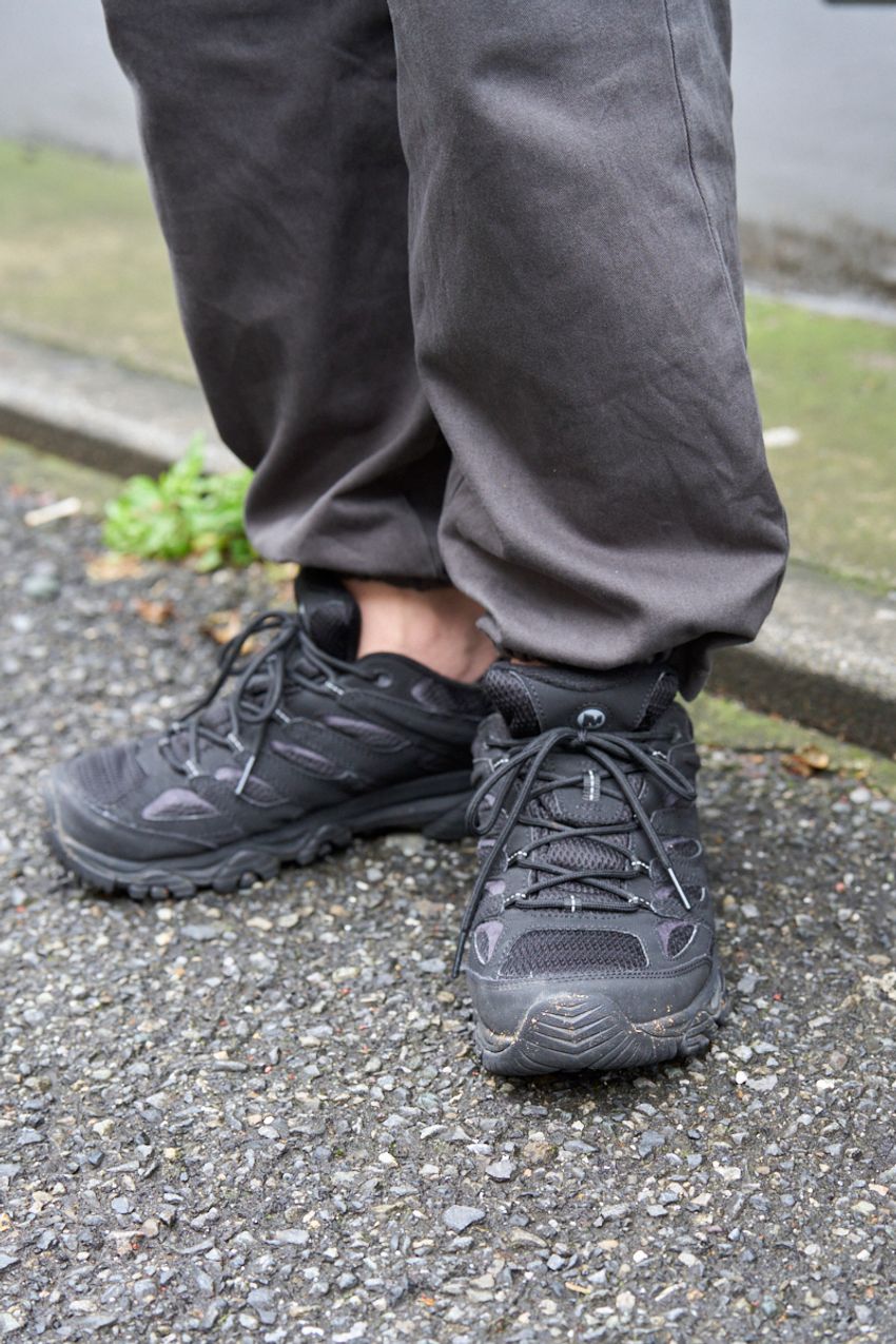 ユニクロの白Tは夏に“リピ買い”必須説をスナップで実証。JKT、シャツ、もちろん1枚でもキマる！ - 11枚目の画像