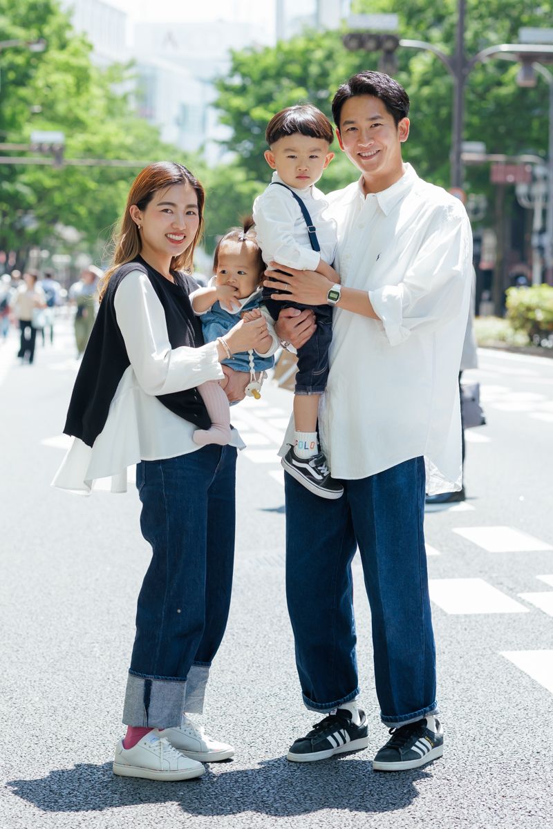 シャツ＝ポロラルフローレン　デニム＝ぺリキュール　シューズ＝アディダス　腕時計＝カシオ　ブレスレット＝エルメス