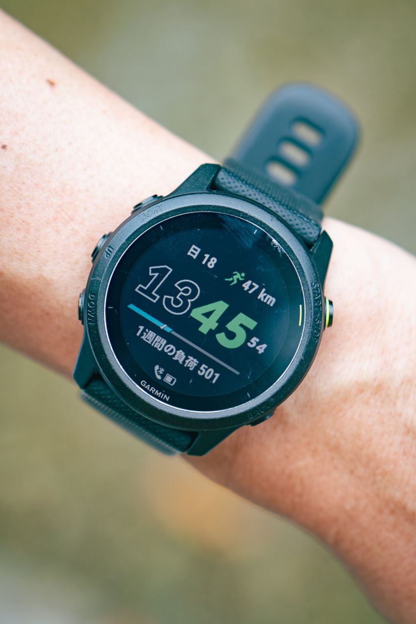 お散歩中にすみません！ 愛犬と過ごす“ご近所コーデ“が素敵な3組をパパラッチ - 4枚目の画像