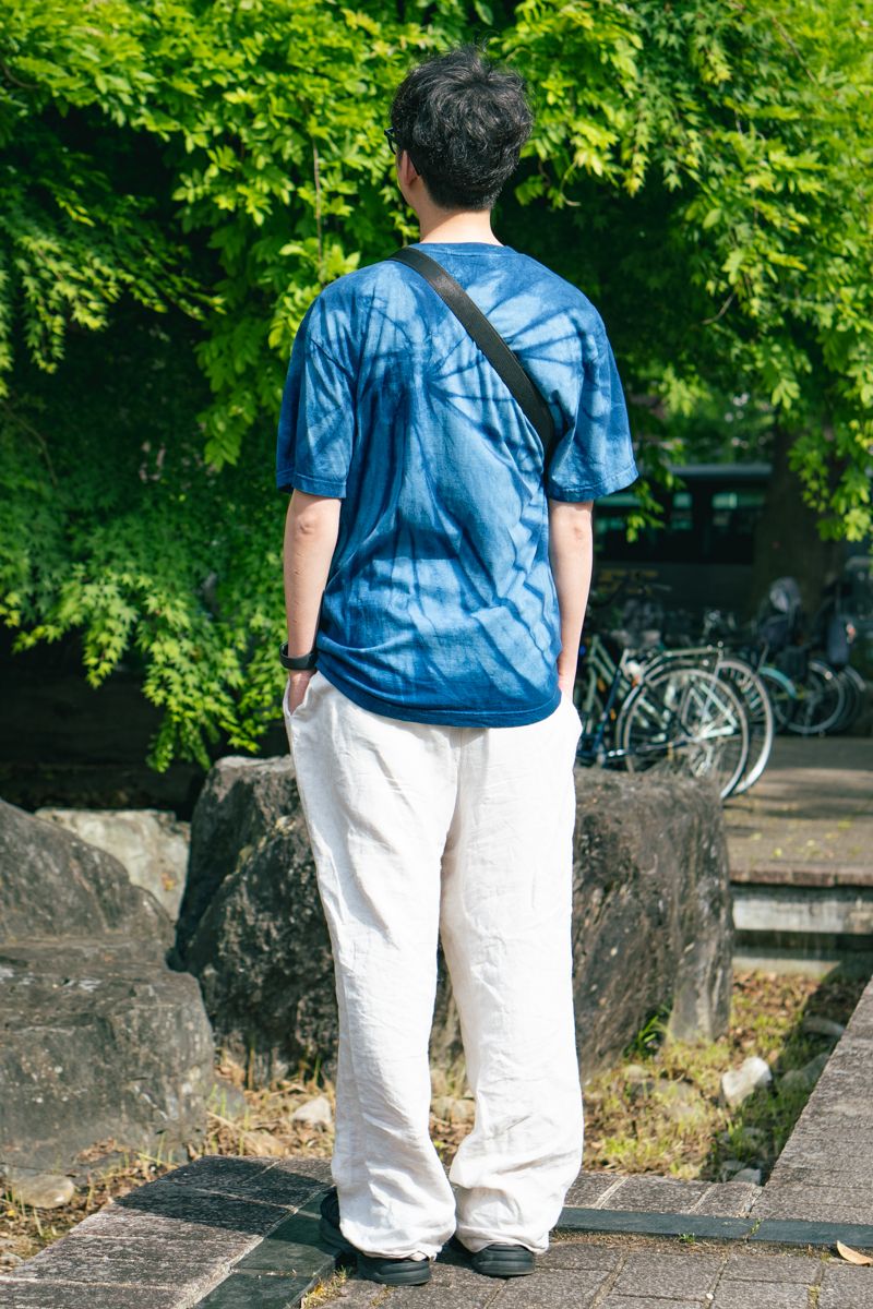 不明のTシャツコーディネート | 250521-0449-52 照明寛也 3枚目の写真