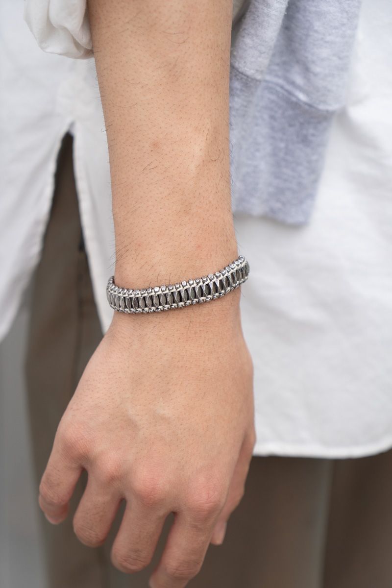 ドリスヴァンノッテンのシャツコーディネート | 250521-0711-23 東浦 司 4枚目の写真