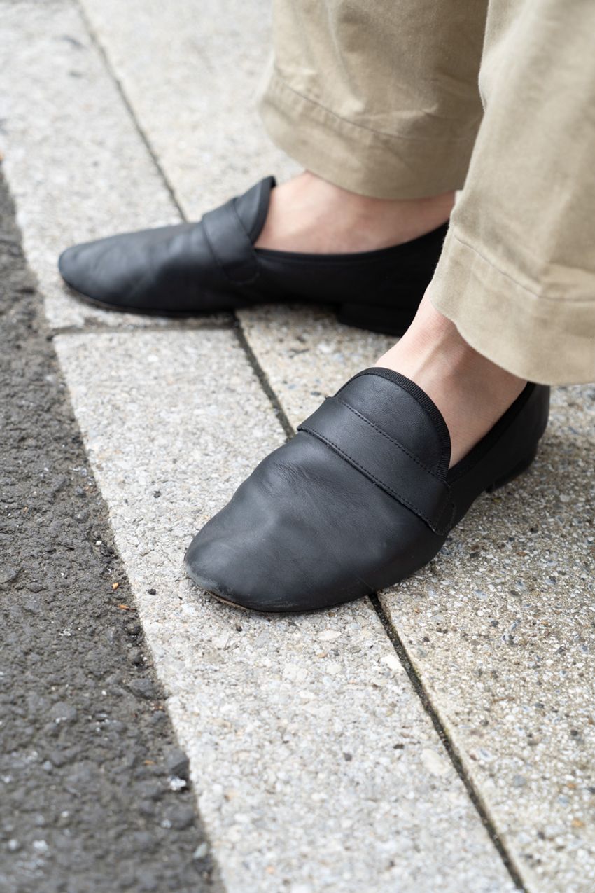 あえて“古着の白”をトップスに選んだ3人のお洒落賢人。愛用アイテムと着こなしテクをスナップで - 3枚目の画像