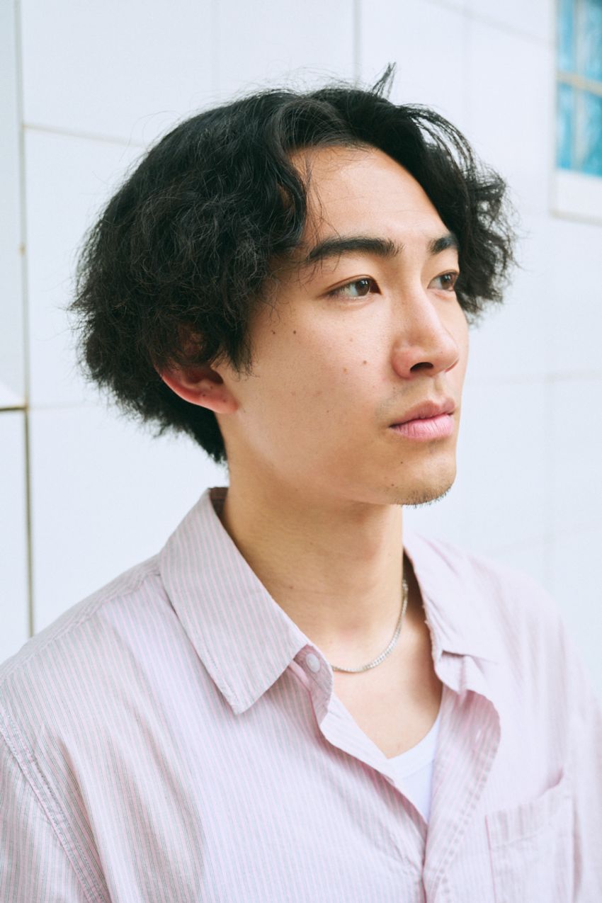 “コスパ最強シャツ”決定戦をスナップで。洒落た大人が纏っていたのはH＆M、ユニクロetc. - 8枚目の画像