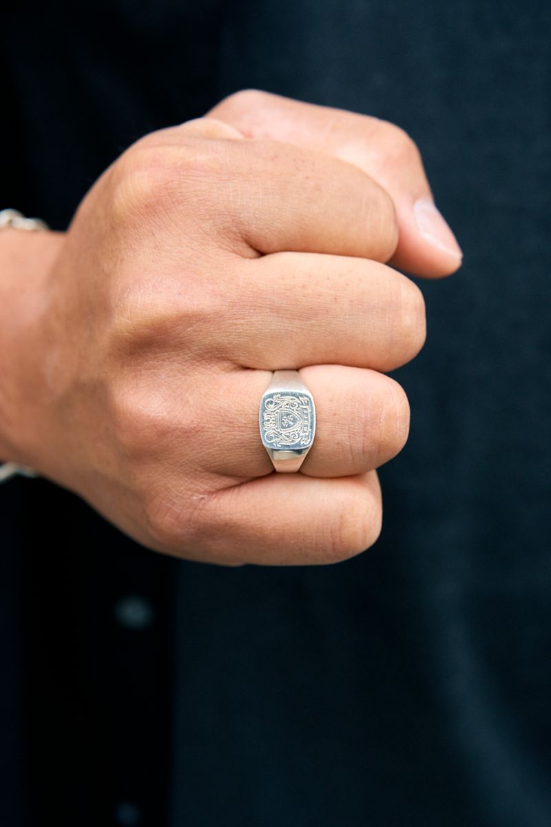 ロエベのシャツコーディネート | 250527-0954-33 酒井政明 6枚目の写真