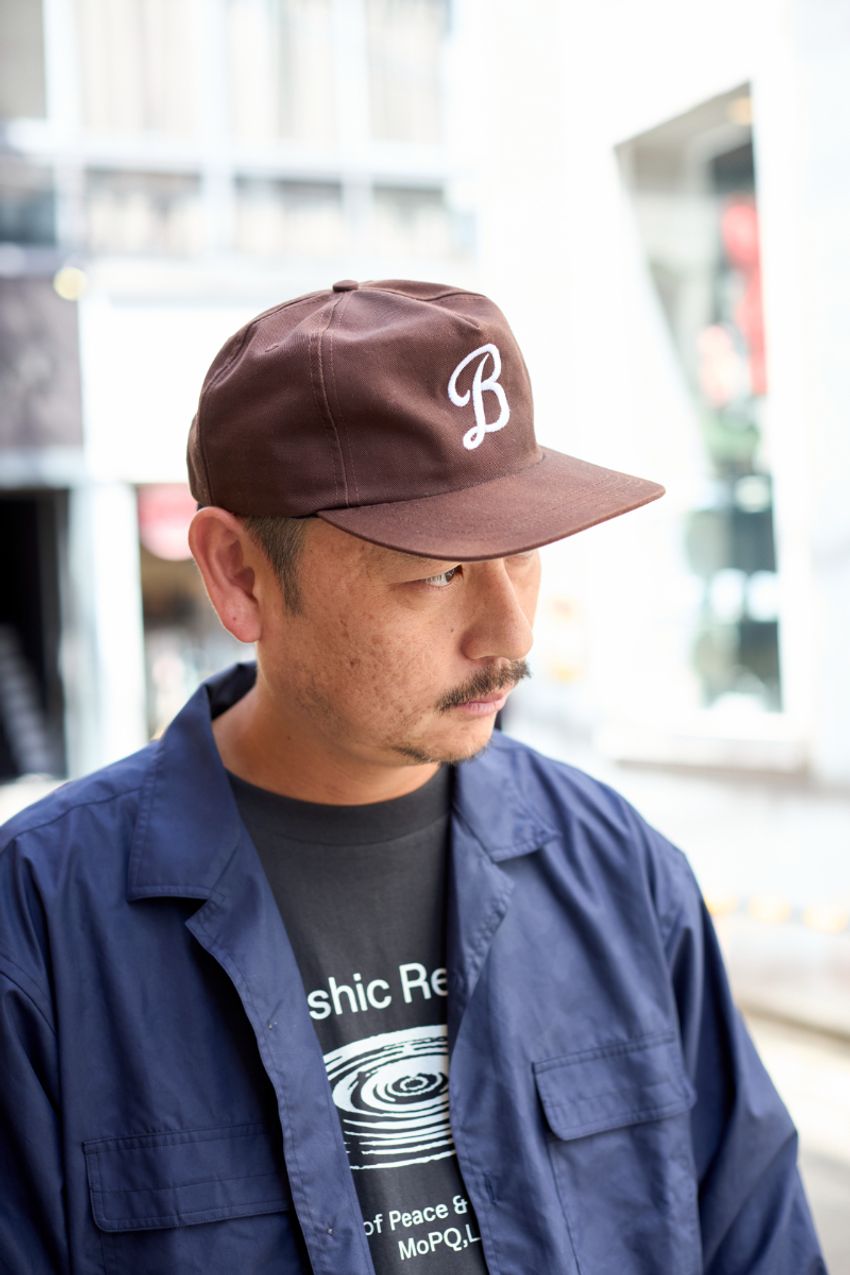 大人たちの“キャップコーデ”3選を「ニューエラ以外」で厳選！子供っぽく見えない秘訣は…… - 5枚目の画像