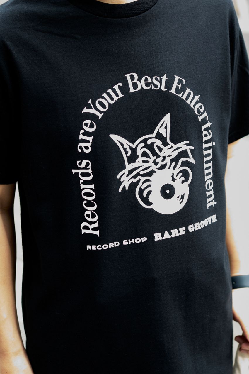 初夏のデニムコーデは「足元すっきり」がバランス良し！洒落者3人のコーデ好例 - 4枚目の画像