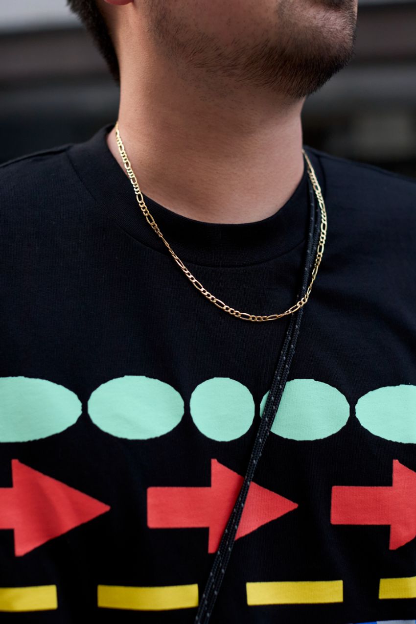 ビシっと締まる黒Tシャツ。洒落者たちの愛用ブランドは「エンノイ」、「音楽レーベル」そして… - 4枚目の画像