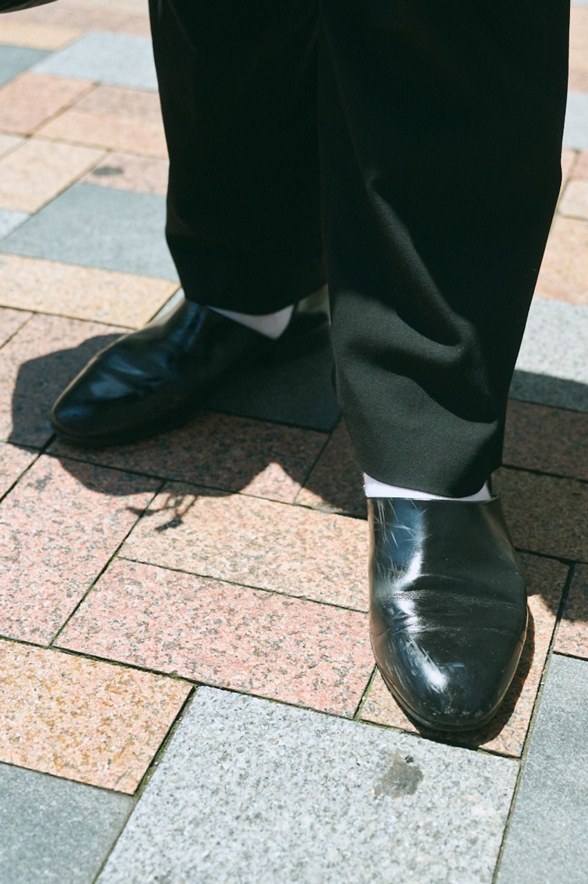 周りと被りがちな“白シャツ”コーデを差別化した3名の洒落者たち！実践したテクニックを分析 - 8枚目の画像