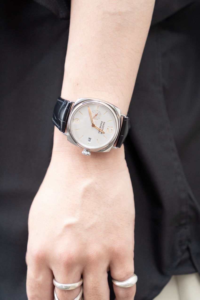 着心地も気分も軽快！3人の洒落者たちを参考に「開衿シャツ」を攻略せよ - 5枚目の画像