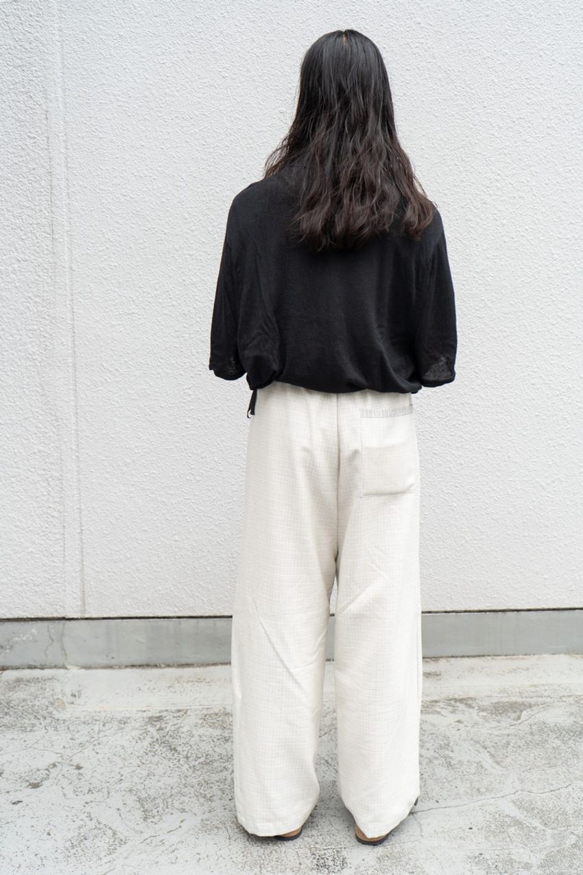 “白”よりも簡単に使える“きなり”パンツ！ 街のファッション巧者たちが選ぶ理由 - 4枚目の画像