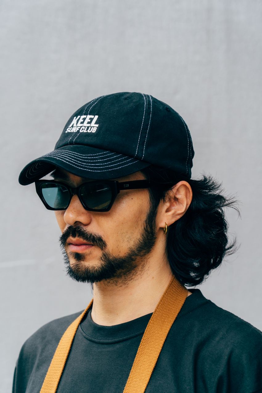 依存性あり！「ディッキーズ×キャップ」でまとめた大人のストリートスタイル3選をスナップで - 6枚目の画像