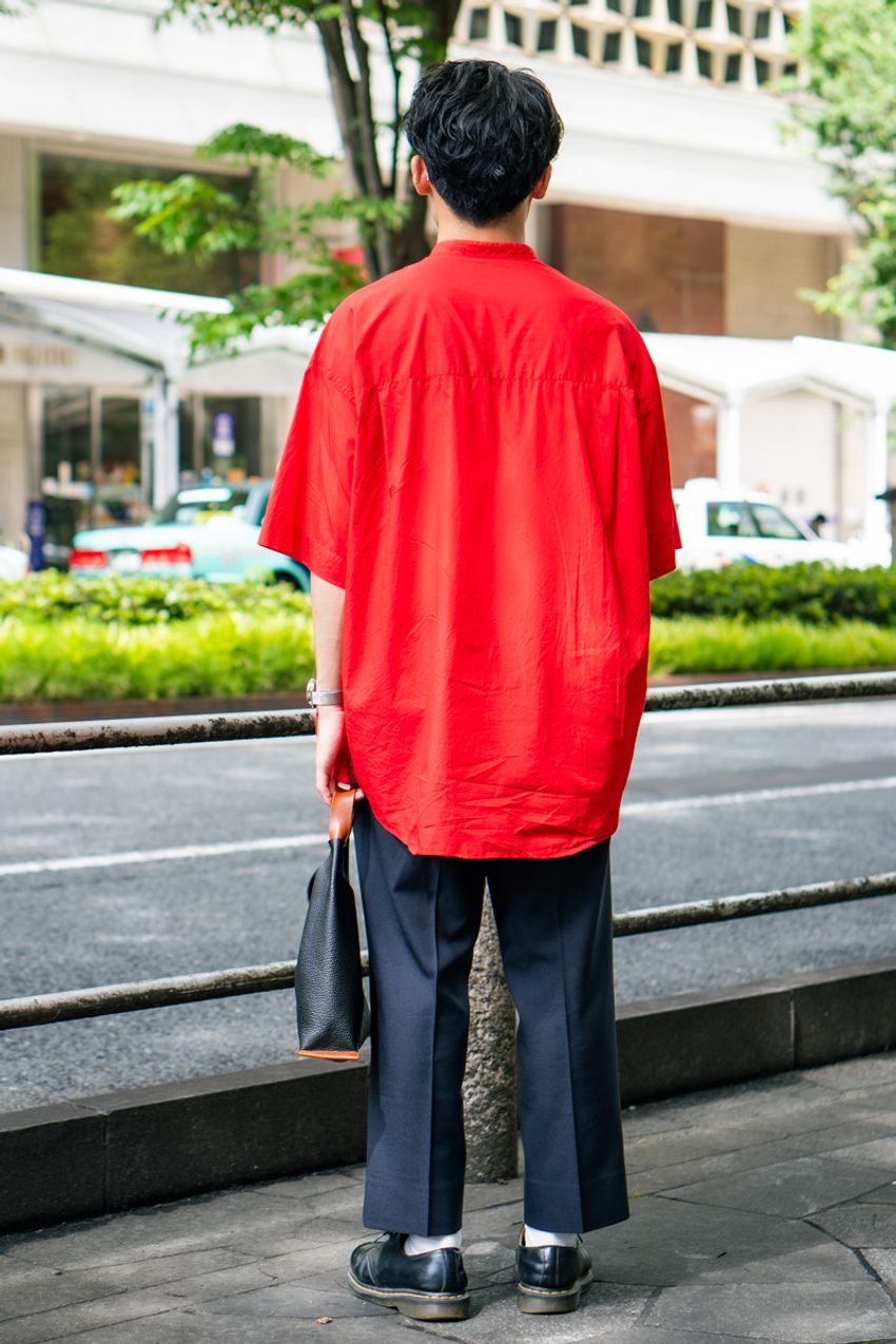 大人カジュアルを格上げする近道「グラフペーパーのシャツ」。その効果を3名のスナップで検証 - 9枚目の画像