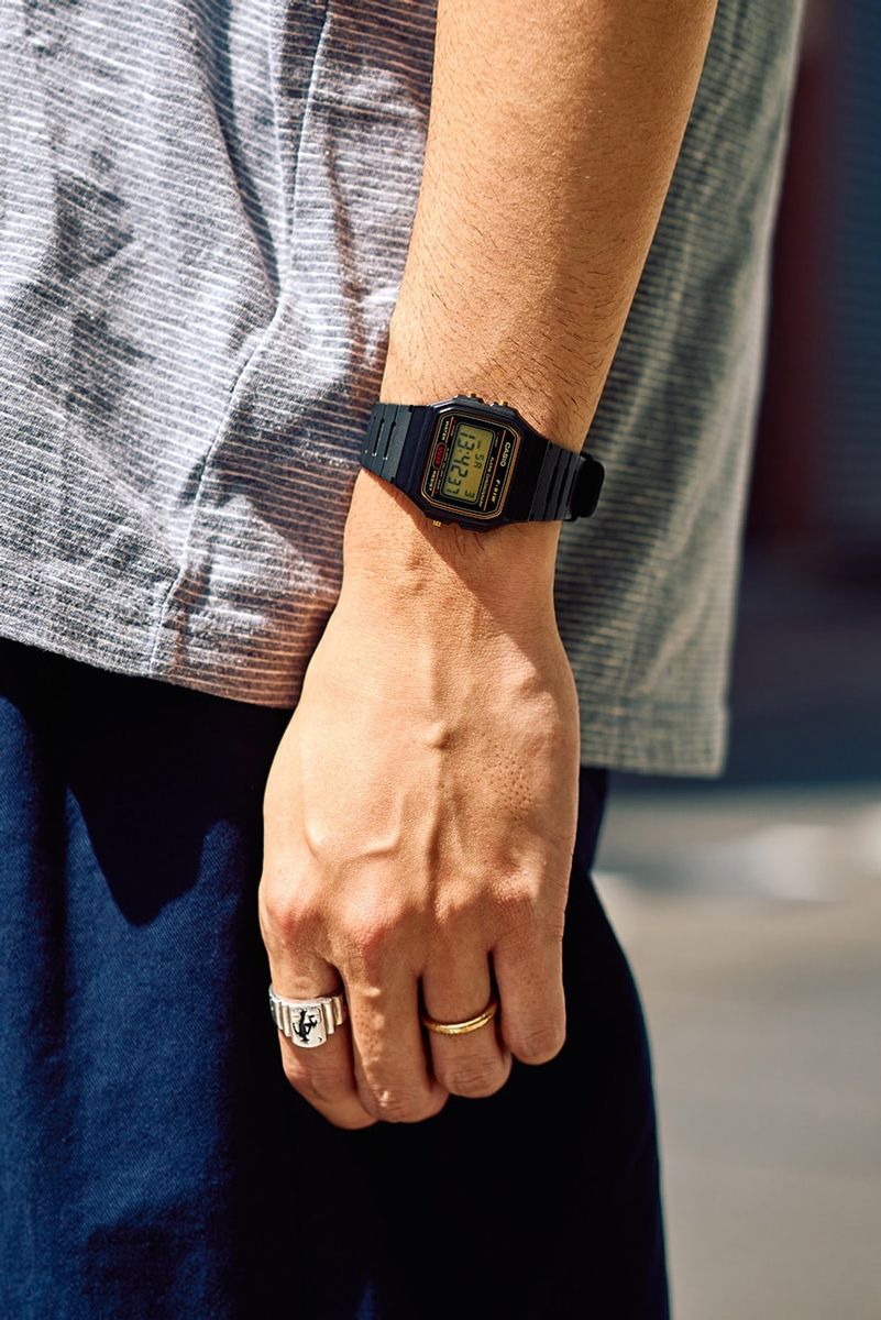 オールドネイビーのTシャツコーディネート | 250703-1258-10 岡田洋坪 3枚目の写真