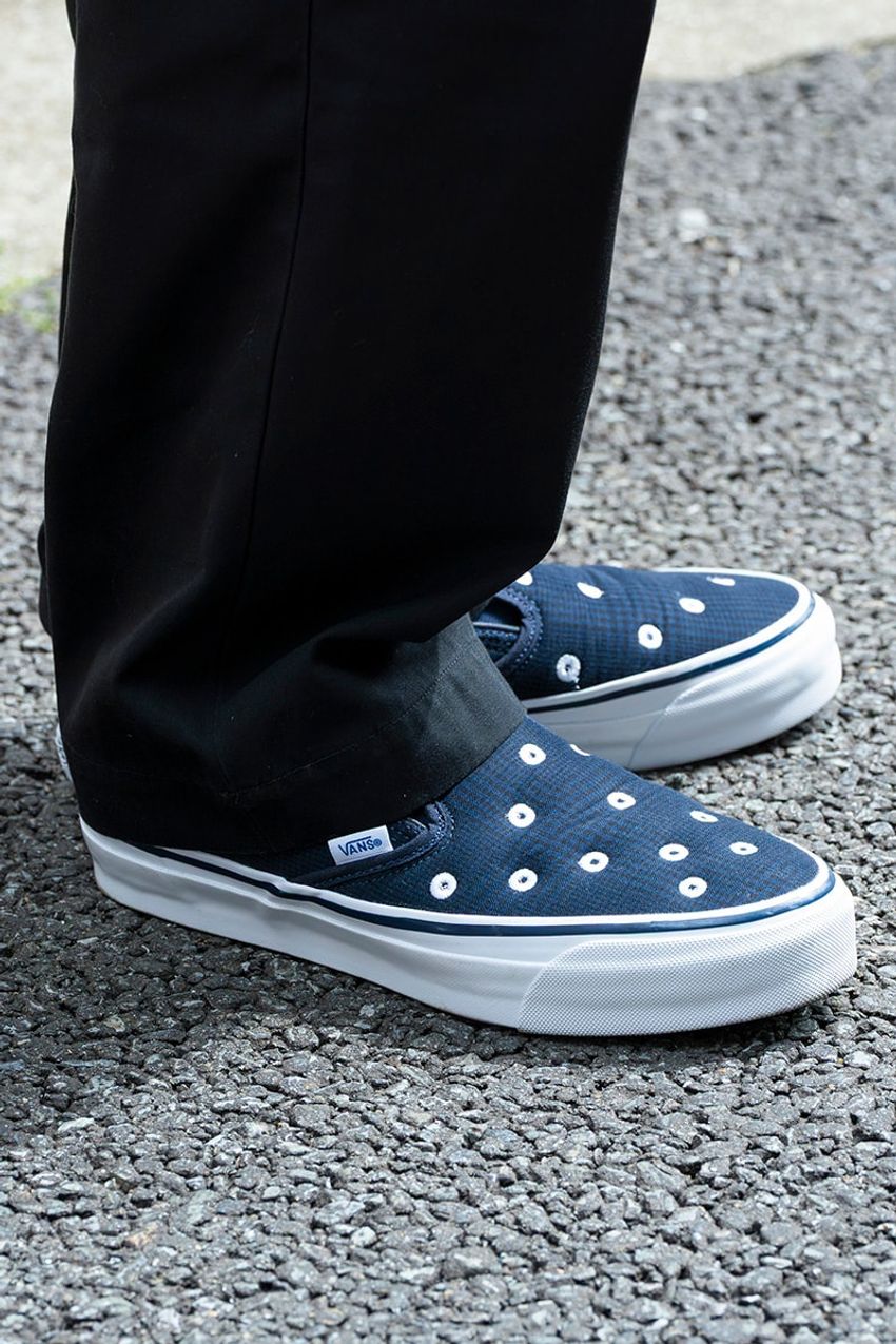 休日の「白シャツ」どう着る？清潔感を程良く感じさせる“不真面目“な良コーデ3選 - 6枚目の画像