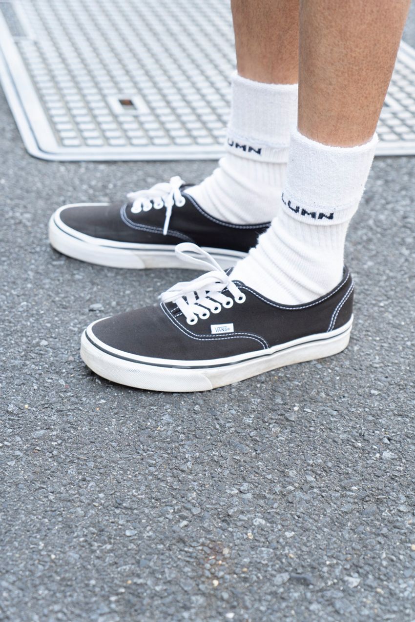 “黒系“でまとめるだけでOK！子供っぽく見えない「半袖×ショーツ」のお手本をスナップで厳選 - 10枚目の画像