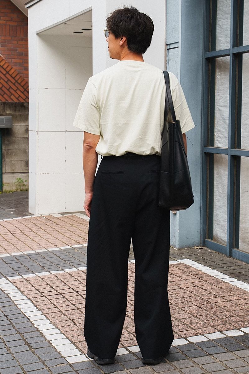 オーラリーのTシャツコーディネート | 250709-1600-30 内山裕規 2枚目の写真