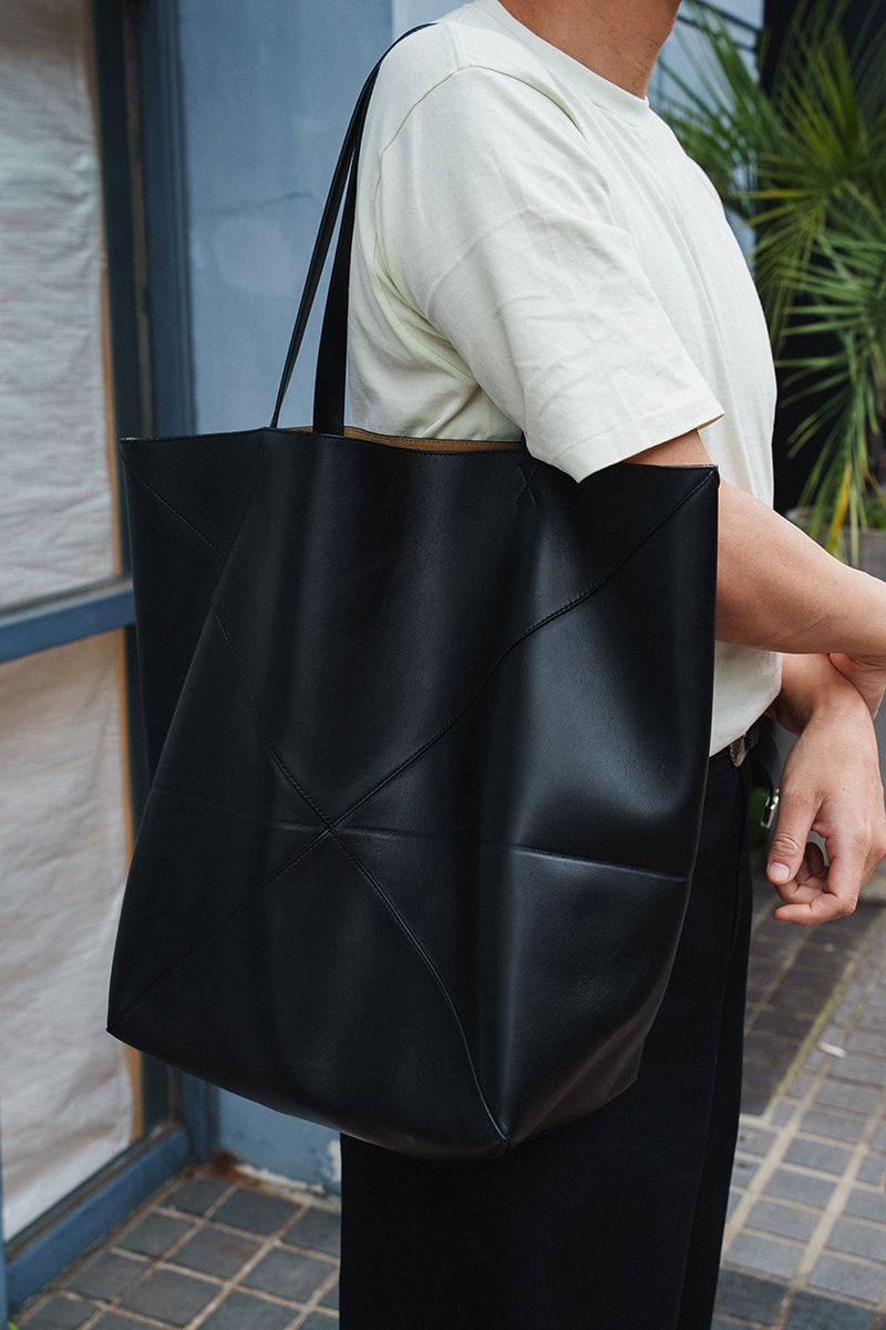 オーラリーのTシャツコーディネート | 250709-1600-30 内山裕規 5枚目の写真