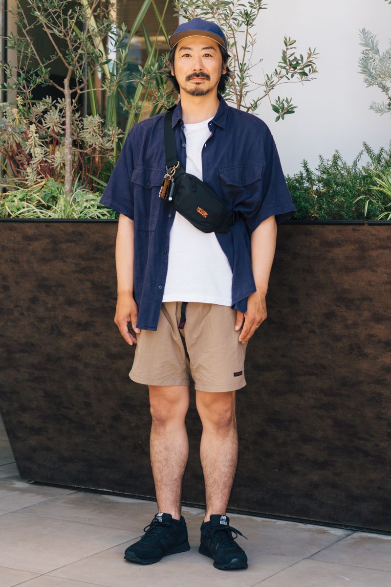 シャツ ニコアンド  Tシャツ 不明  パンツ グラミチ  シューズ ニューバランス  帽子 不明  バッグ ミステリーランチ