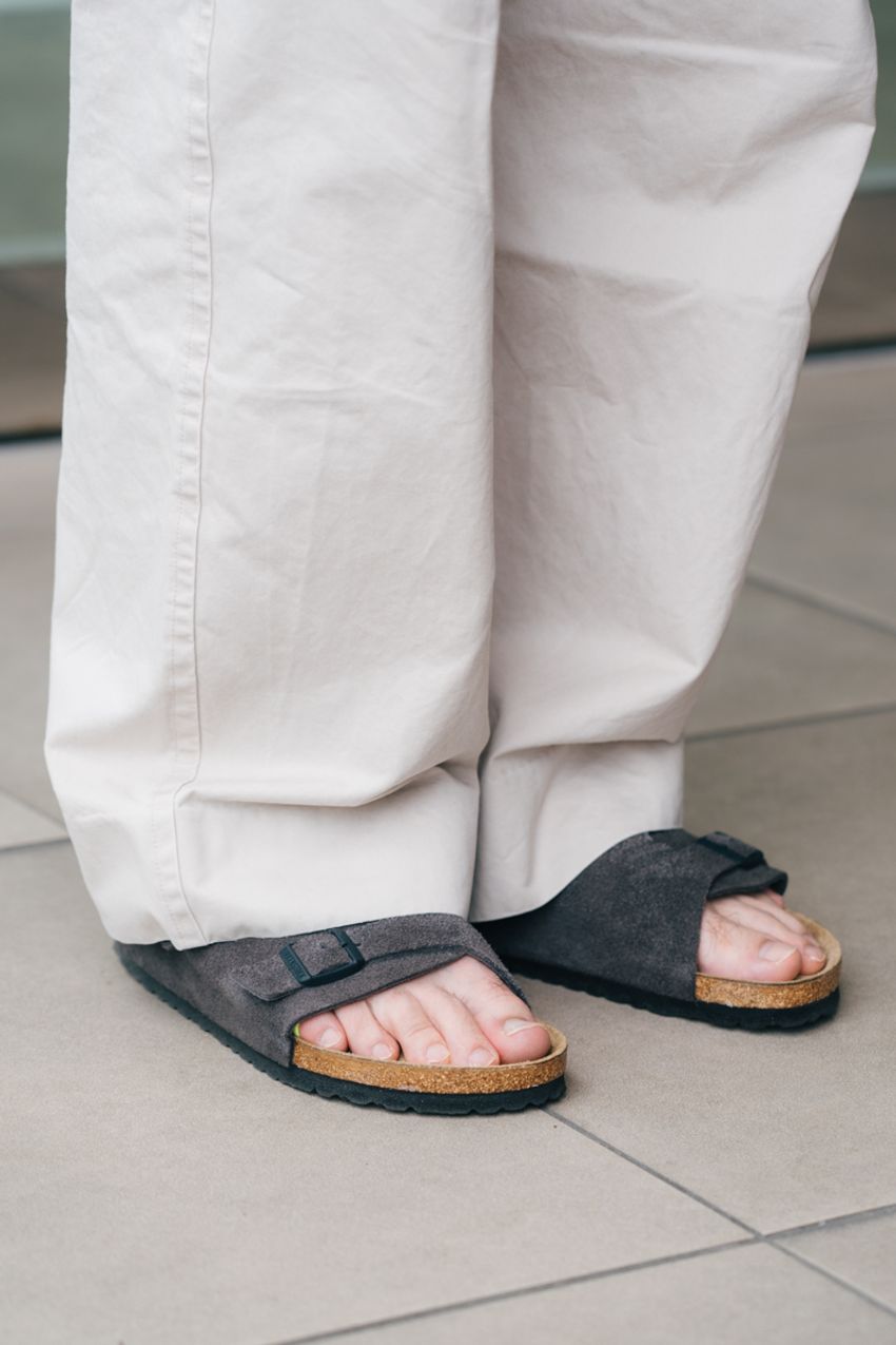 ビルケンの“チューリッヒ”はキレイめコーデに合わせるのが正解！その好例を街角スナップで - 7枚目の画像