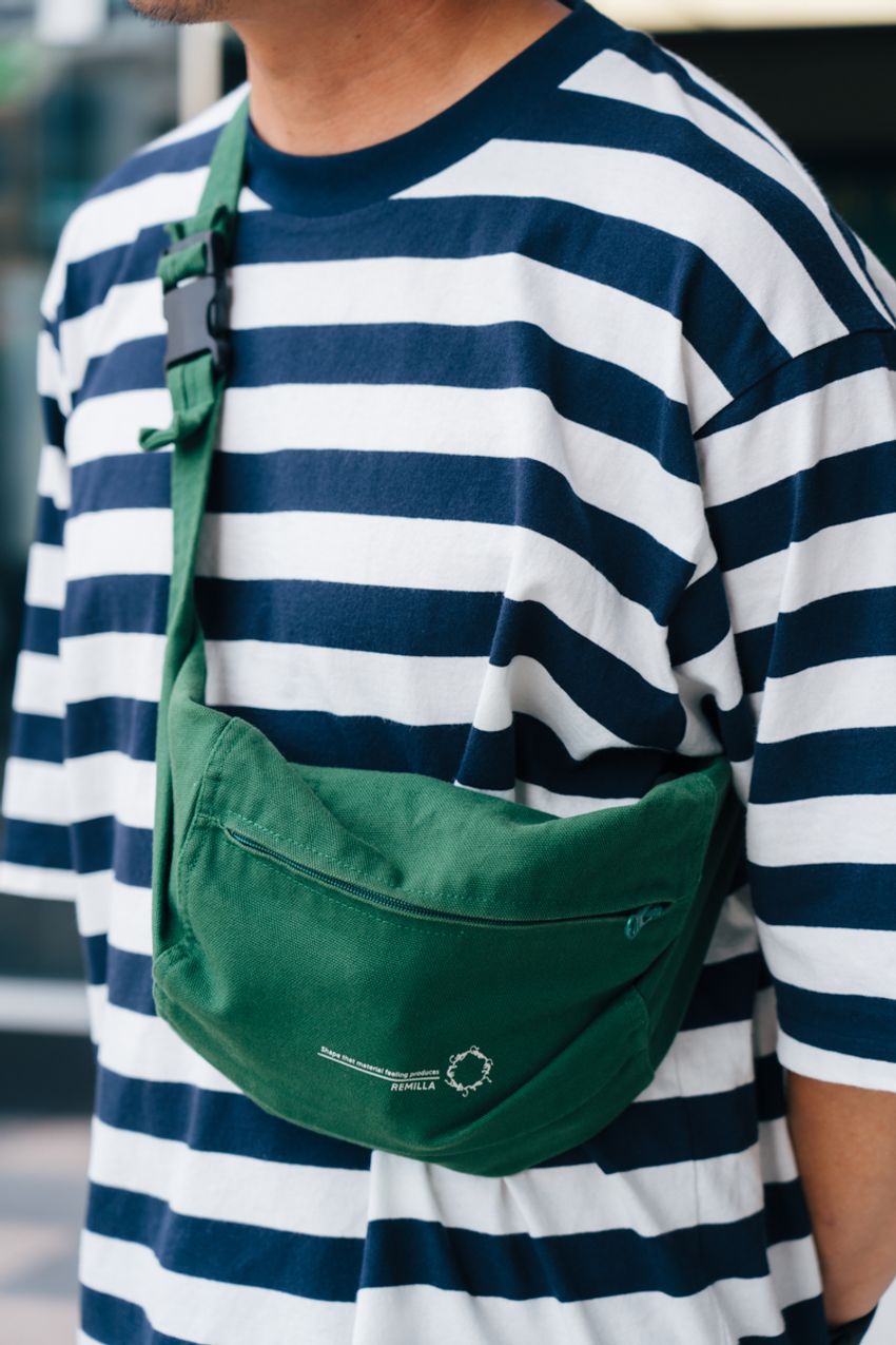 ニューバランスはオールブラック派な3人の大人たち。夏コーデを軽快に見せたコーデ3選 - 6枚目の画像