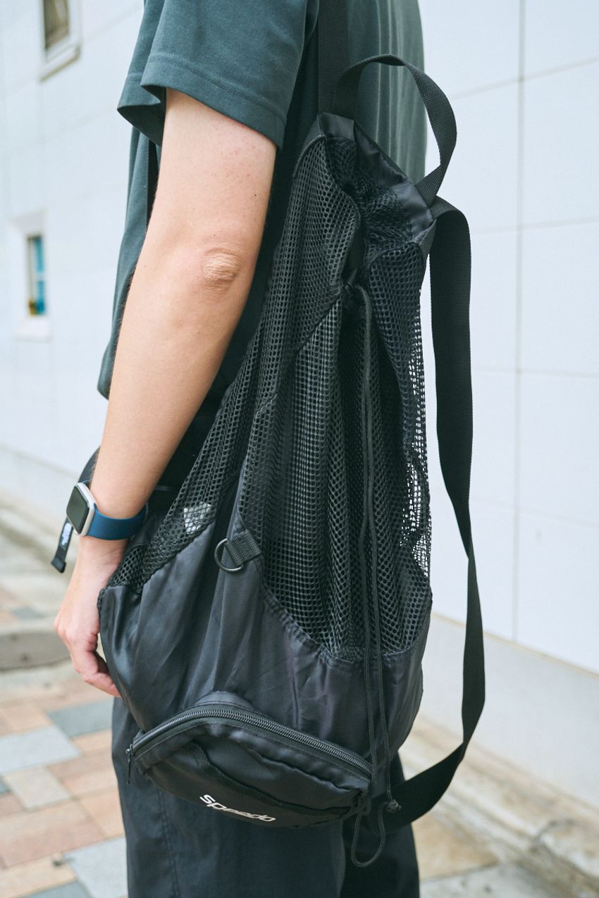 洒落て見える“黒パン”を街角調査！選ばれたのはラルフ、ノースなど馴染ブランドだった - 6枚目の画像