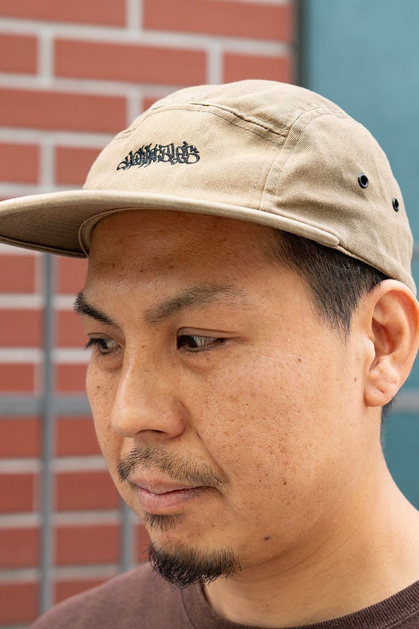 “日焼け肌”に似合う夏のカラーコーデは？洒落者たちが合わせたのはカーキ、ブラック、ブラウン - 7枚目の画像