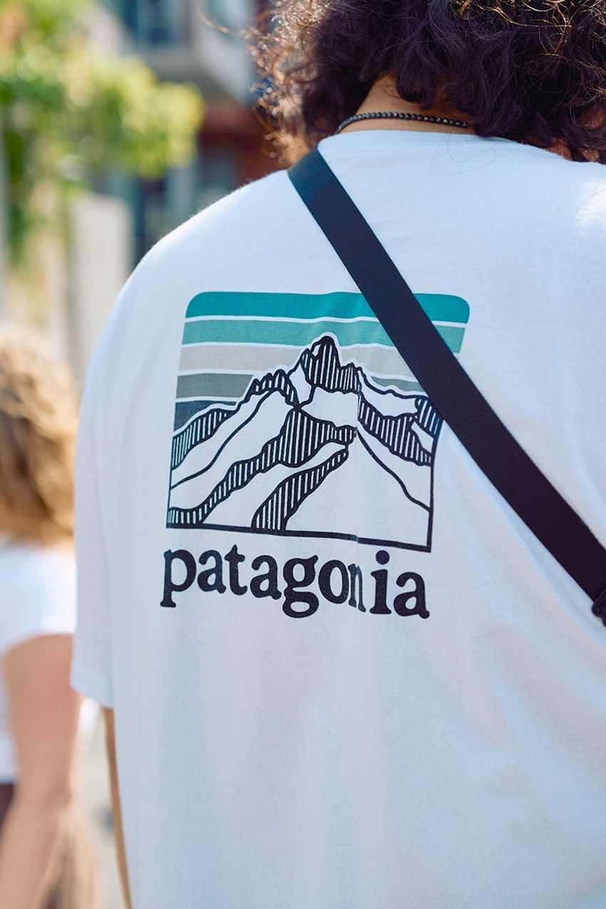 【最新】夏の“パタゴニアンパパラッチ”3選！愛用品はバギーズ、ポロシャツ、キャップetc. - 10枚目の画像