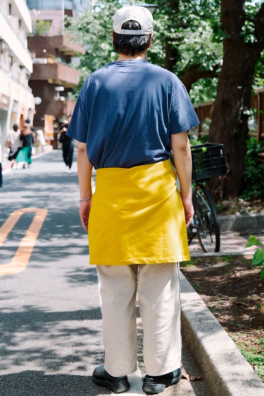 夏の軽装を彩った“上着使いの達人”を招集！アクセサリー以上の効果効能をスナップで - 3枚目の画像