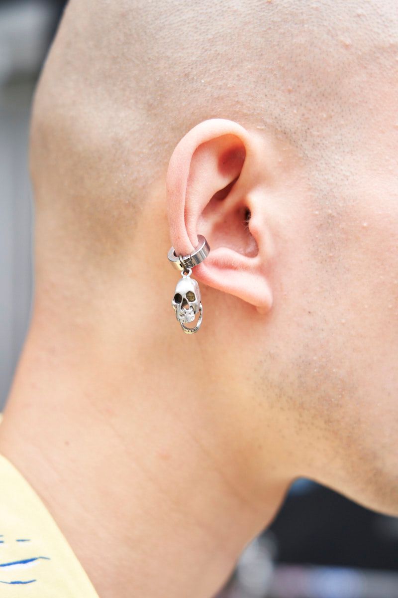 アヴィレックスのシャツコーディネート | 250713-0935-12 若菜 3枚目の写真