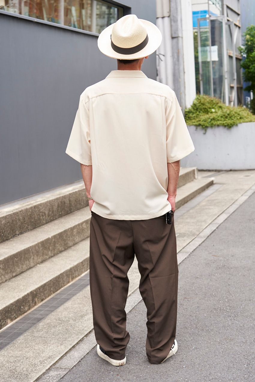 コスパではなく、デザインで選ぶ時代。「GU」のオープンカラーシャツが洒落ていた3人衆 - 3枚目の画像