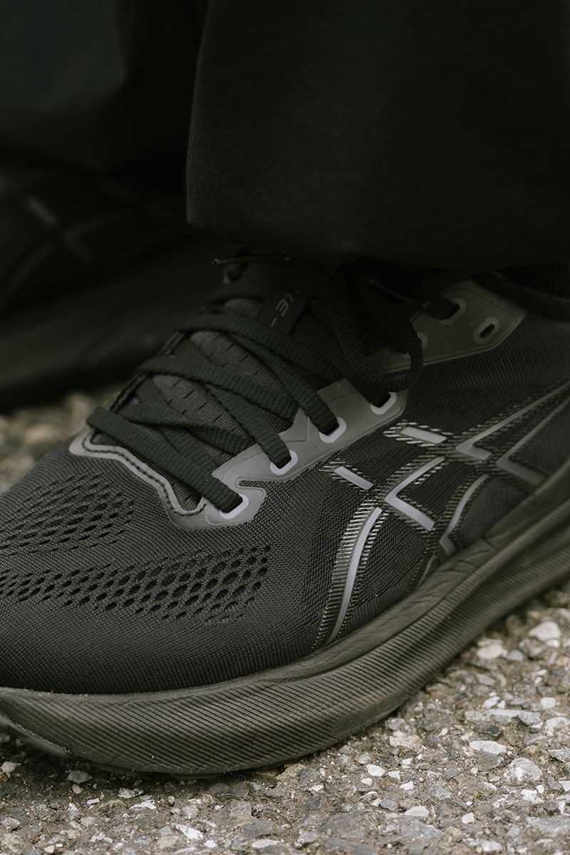 オーラリーのカットソーコーディネート | 250714-1456-04 奥 喜範 4枚目の写真