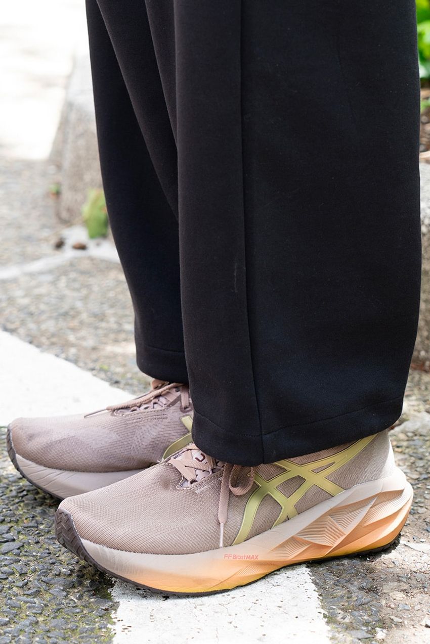 アークテリクスのミニバッグ「マンティス」が高支持率！愛用者たちを街角でパパラッチ - 4枚目の画像