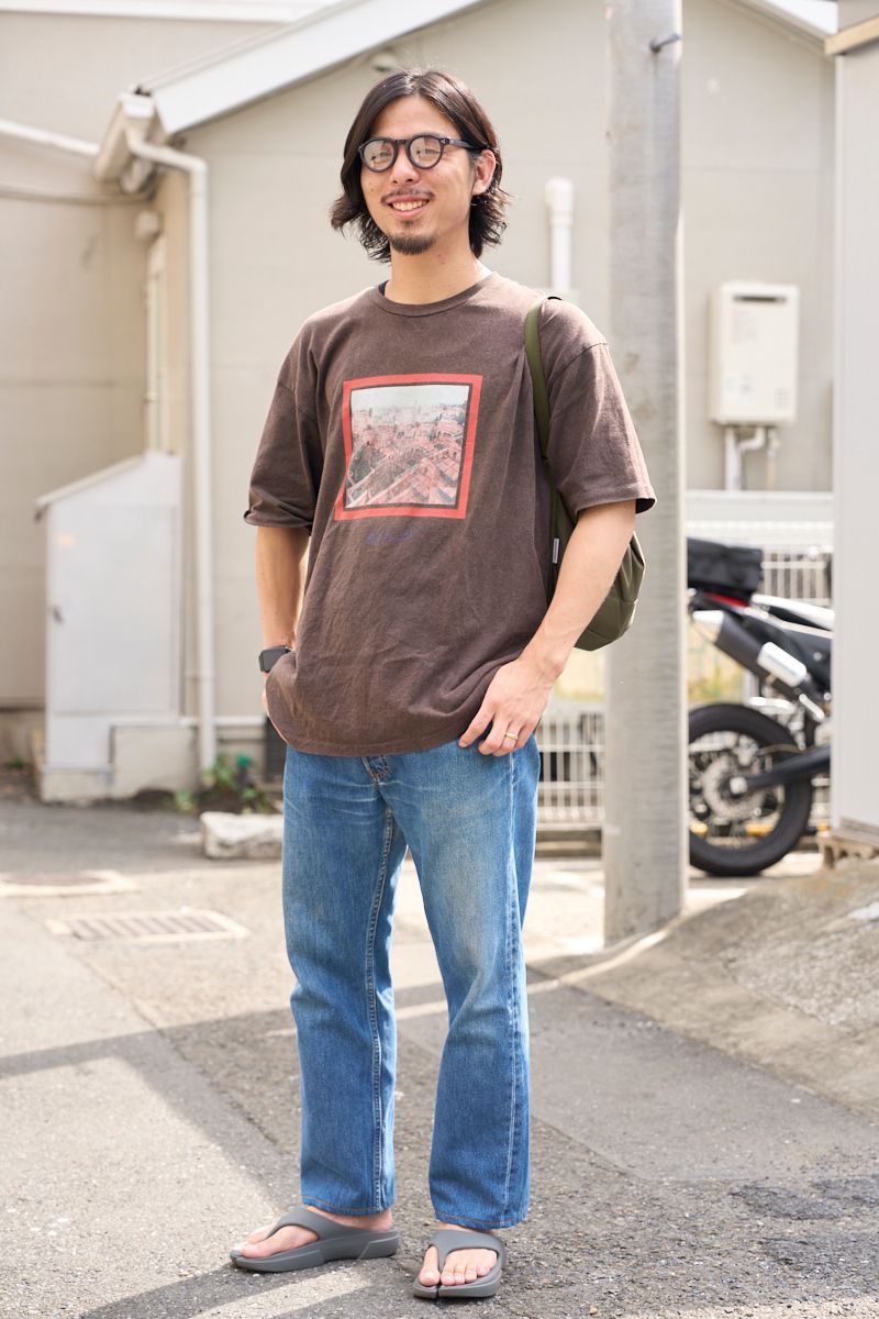 メゾンエウレカのTシャツコーディネート | 250716-0801-02 小島太郎