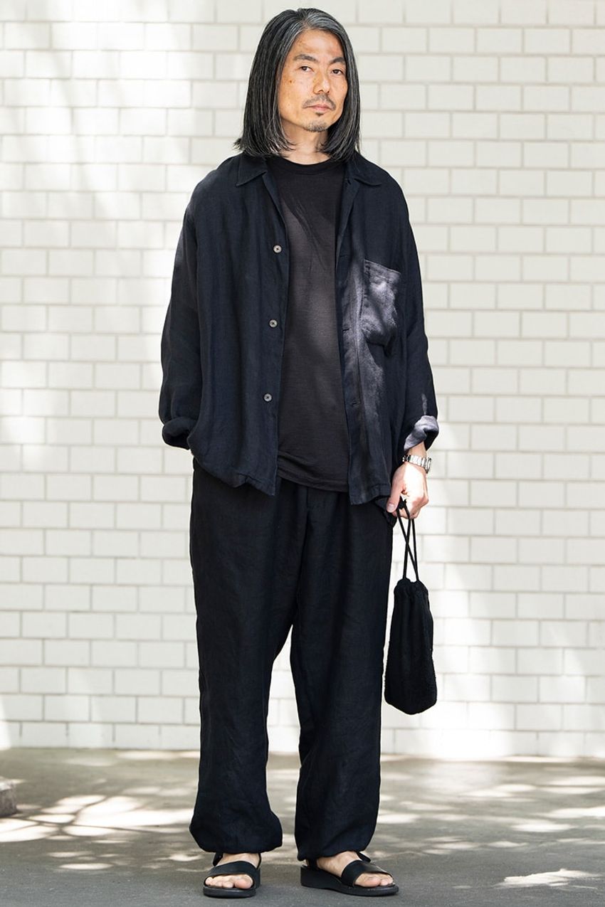 「コモリ」はシャツが圧倒的人気！“ユルさ”と“大人っぽさ”を一枚で醸した3名をスナップ - 5枚目の画像