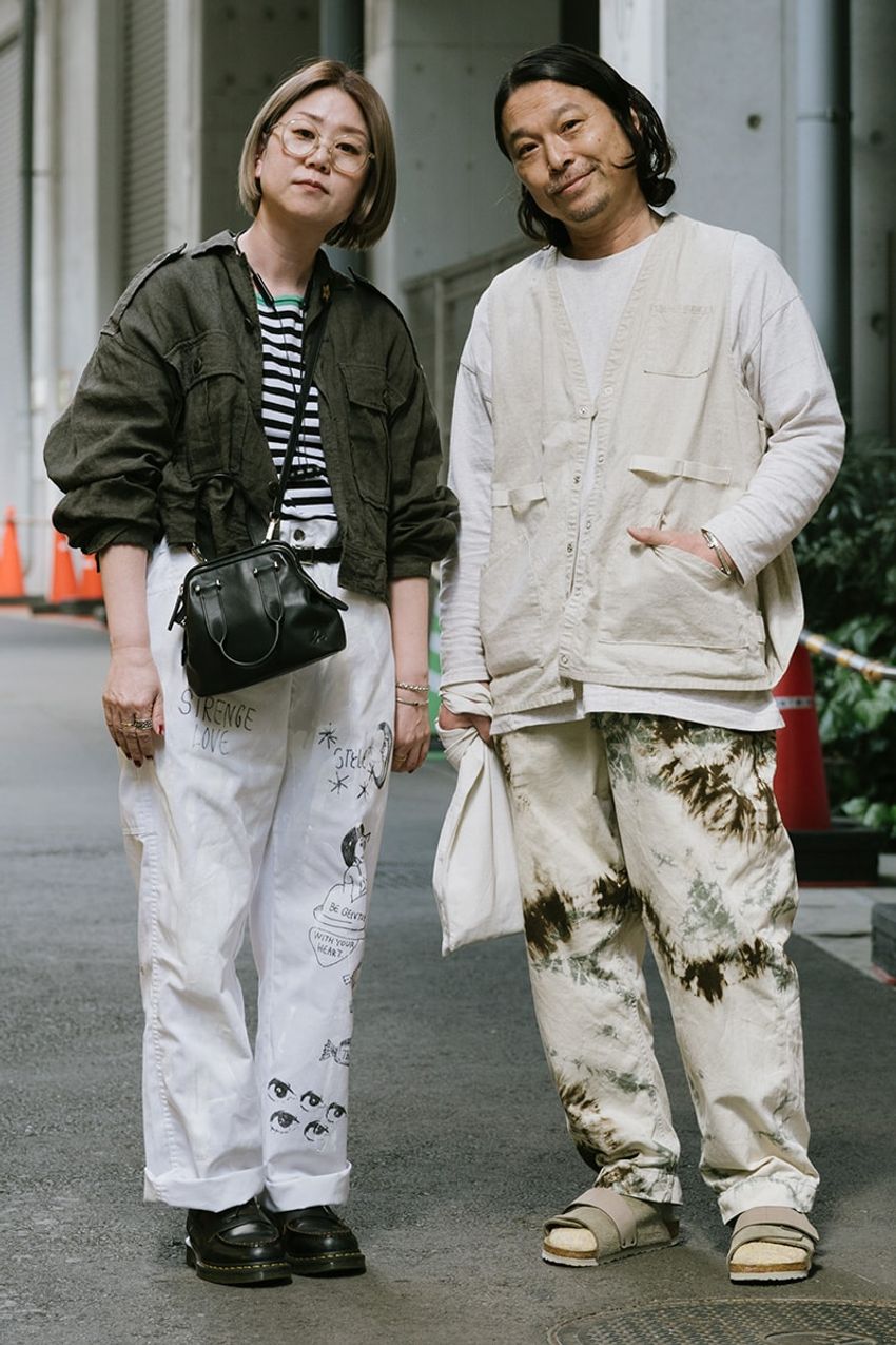 “ユルい総柄パンツ”でコーディネイトの単調化を回避せよ！3人の上手く取り入れた好例 - 6枚目の画像