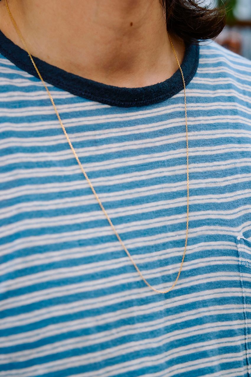 この夏、“細ボーダーのTシャツ“がキテる！巧みに取り入れた3名の大人たちをスナップで - 6枚目の画像